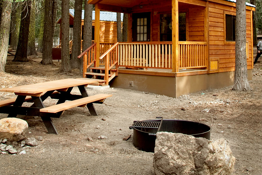 Waiʻānapanapa State Park Cabins