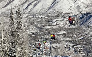 Which is more expensive, Vail or Aspen?